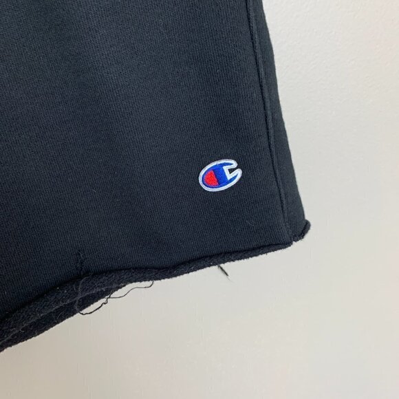 Champion Reverse Weave Black Shorts - Size Medium - Picture 4 of 7